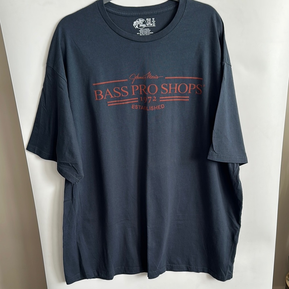 Bass Pro Shops Blue and Red Short Sleeve Tee